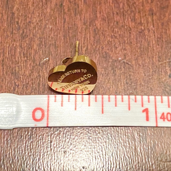 New Gold-Plated Stainless Steel Necklace Bracelet Earrings Set with Heart Design - Picture 14 of 16